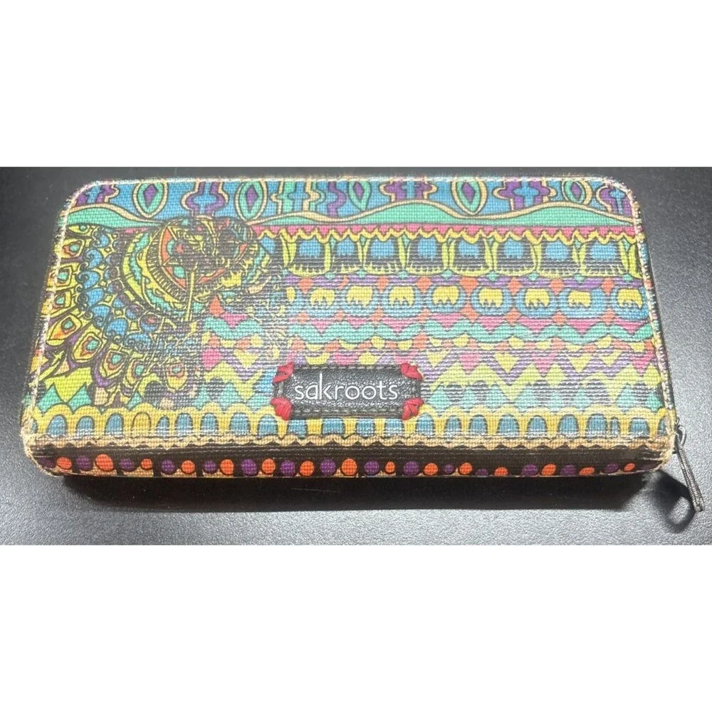 COLORFUL SAKROOTS ARTISTS CIRCLE ELEPHANT PEACE ACCORDIAN ZIP AROUND WALLET